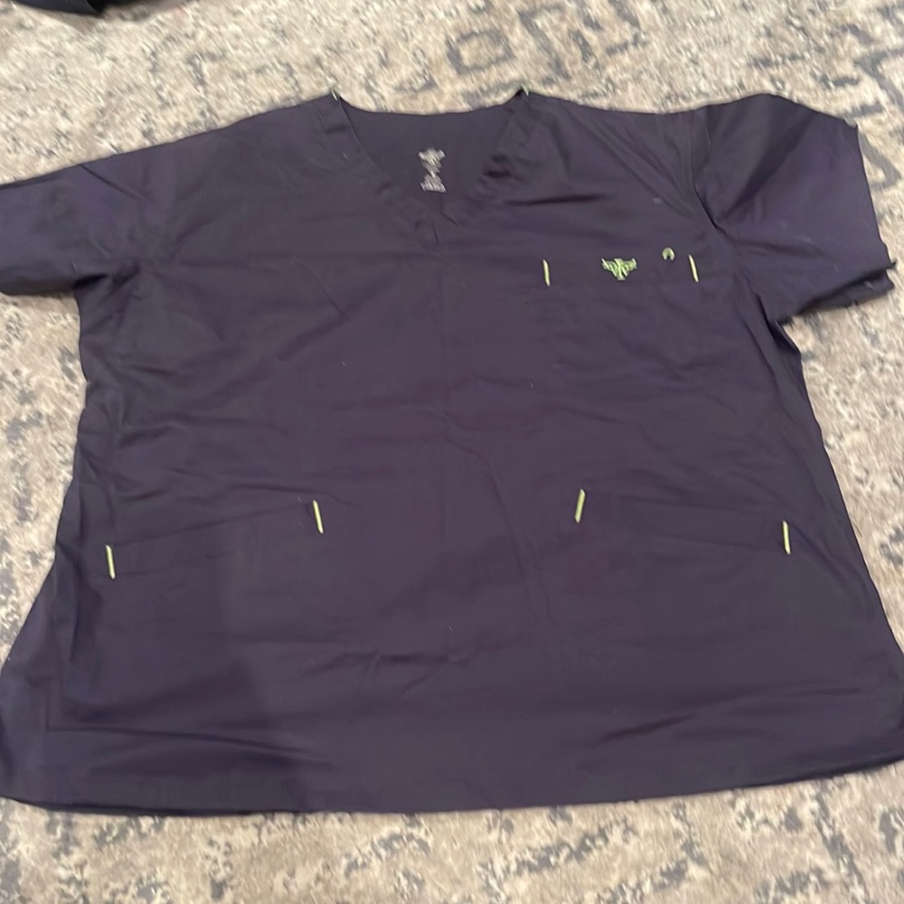 Med Couture scrub top